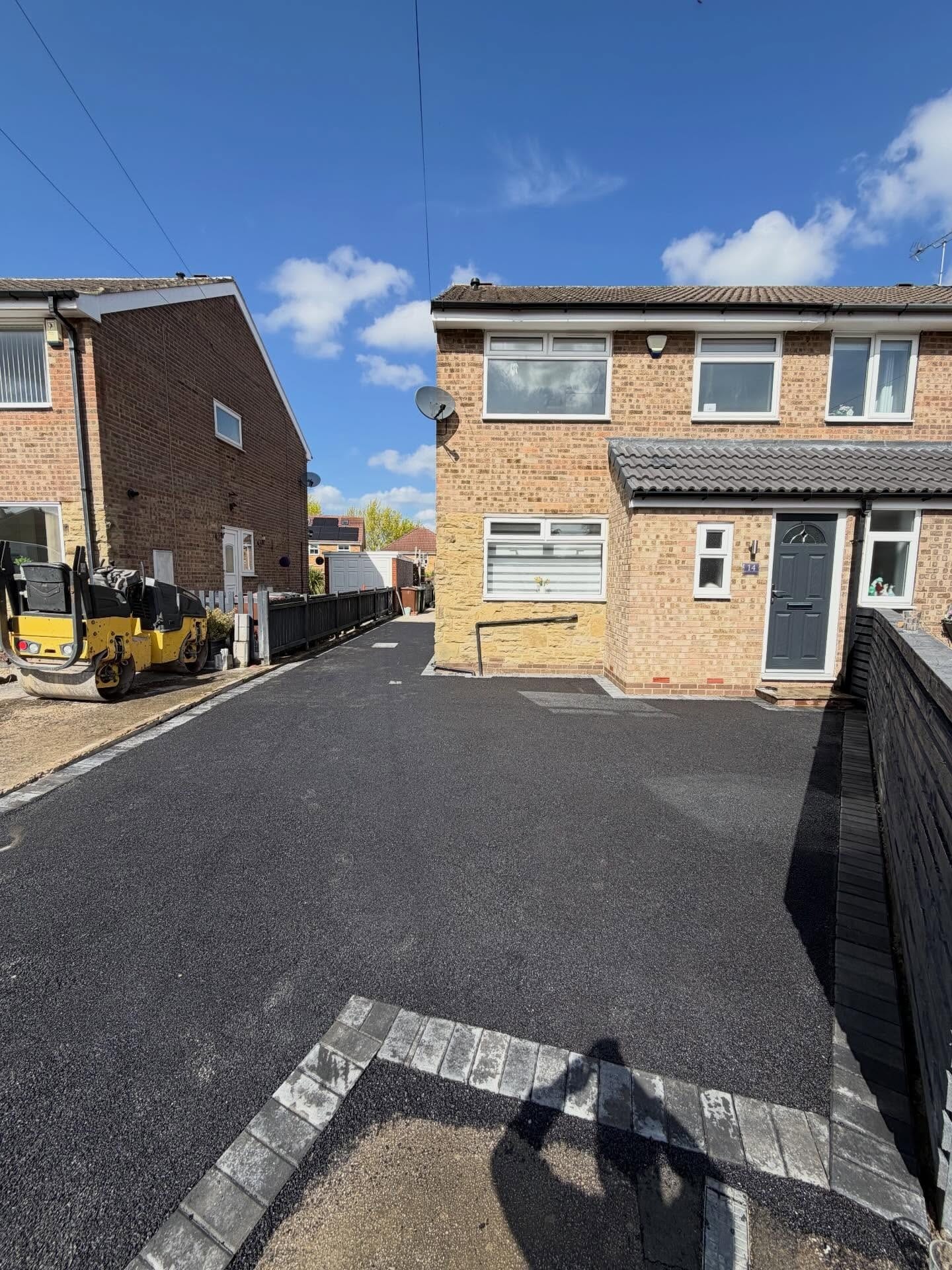 Tarmac Driveways by GD Surfacing